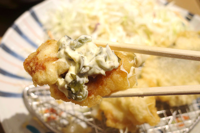 とりの天ぷらとペアにするなら塩気と甘味が際立つ青しばタルタルがベスト！