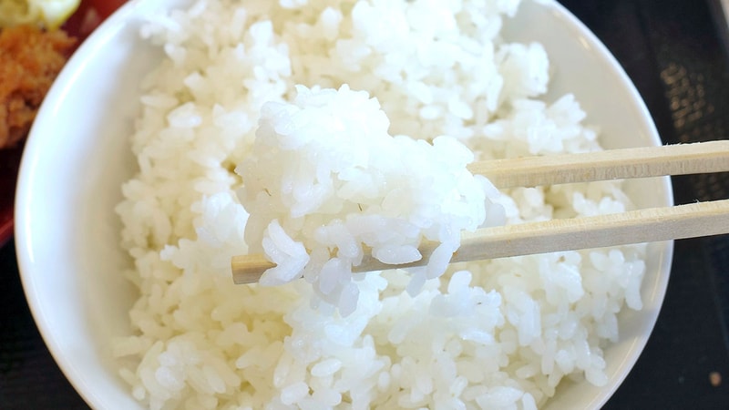おかずを受け止めるご飯はハリのある炊き加減！