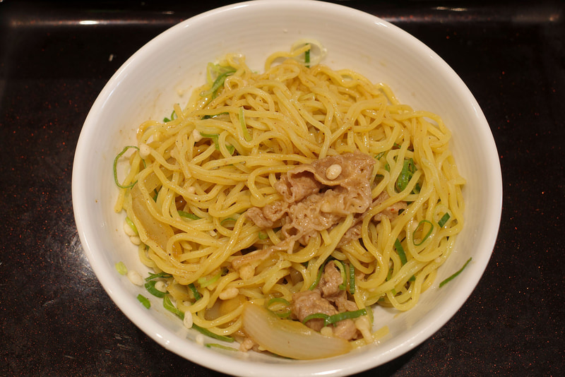 20秒ほどでかき混ぜるのを止めて食事を再開！