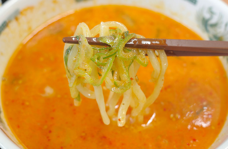 ハリが強めな麺と辛ウマなつけダレは言わずもがな相性抜群！