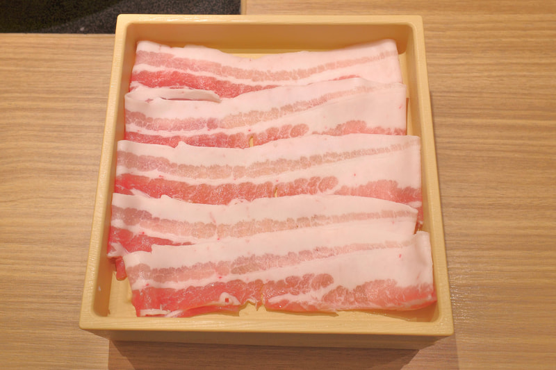 山形恵み豚は比較的サシが多め！