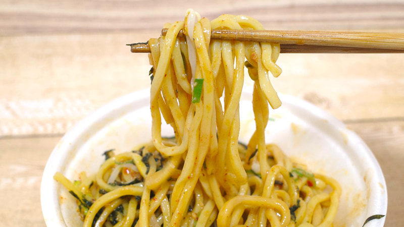 昆布酢によって元の「麺屋こころ監修 台湾風まぜそば」らしさを損なうことなく、一段上の味に進化させられます！
