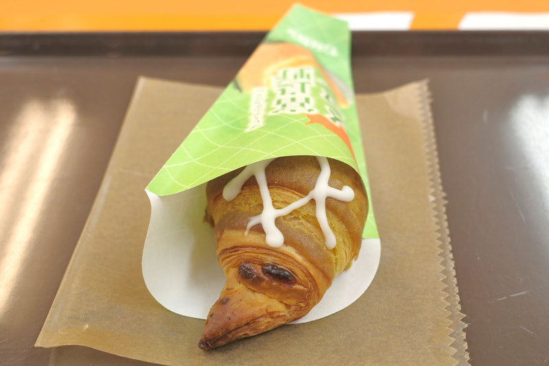 「プレミアムチョコクロ 富良野メロン」は出来立て熱々！