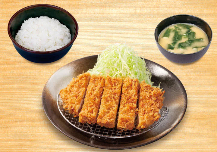 「ロースかつ定食」