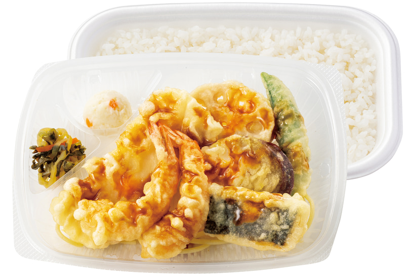 「海鮮天ぷら弁当」(エビ2尾/イカ/カレイ/野菜3種)　740円