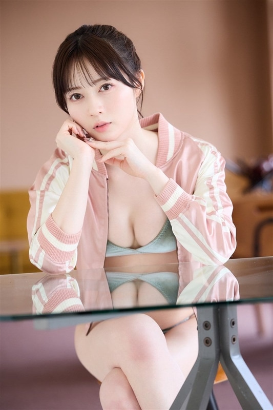 『全方位無敵彼女』より 撮影：Takeo Dec.