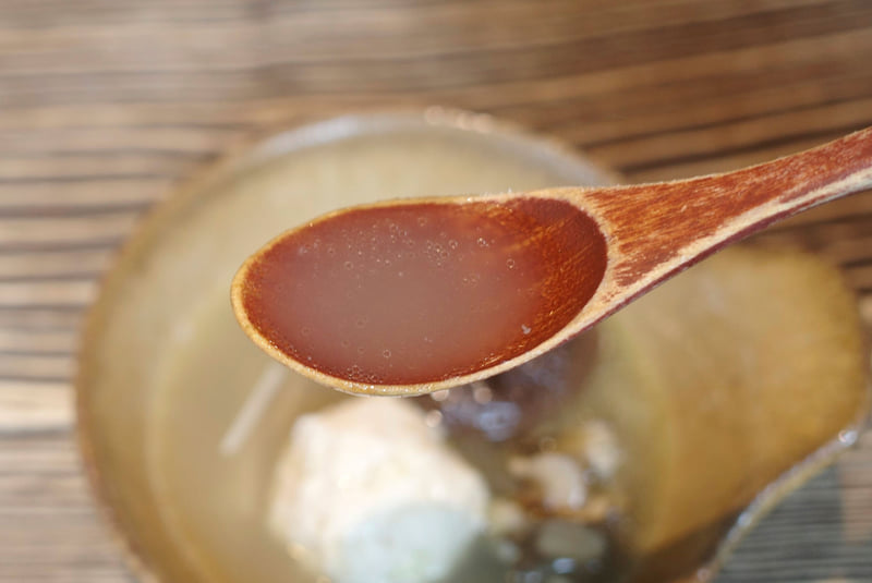 スープは旨味の強さの割に塩気がマイルド！