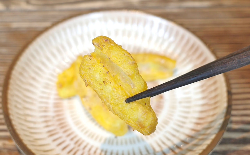 「カワカミ蓮根のフライドからし蓮根」は、豪華絢爛なビジュアルに負けないくらいに味もナイス！