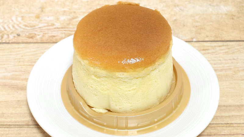 「7プレミアム おいものスフレ 3号」は、大きさに見合う重量感にうっとり!