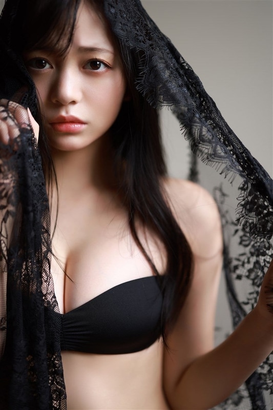 「無口なヴィーナス」より
