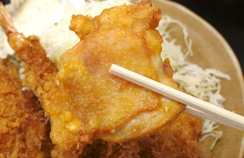 鶏のから揚げは衣のクリスピー感、素材の持つ旨味の強さ、下味の効き具合すべて合わさってグッド！