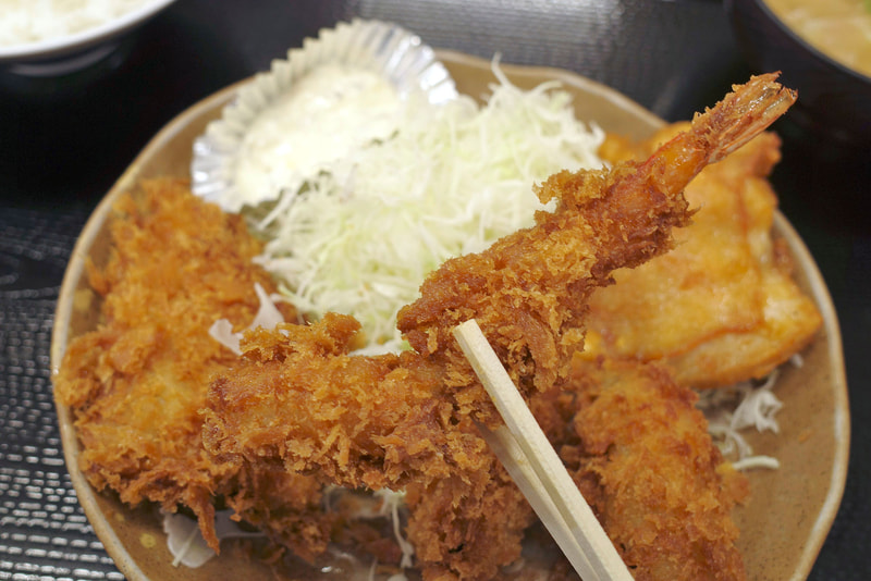 海老フライは身の旨味と甘味のバランスグー！