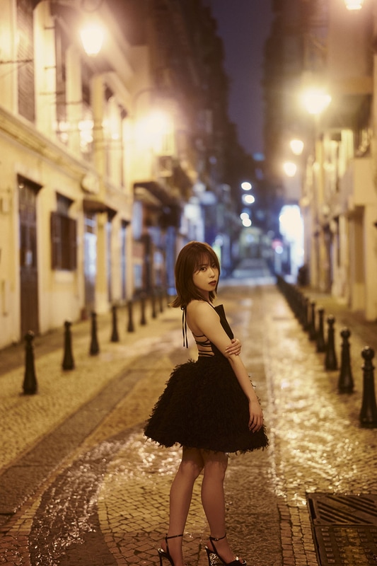 「伊達さゆり 2nd 写真集 シルエット」先行カット 【Photo by Hiroshi Fujiwara】