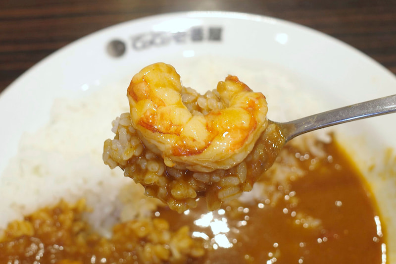 とび辛スパイスのヒリヒリする辛さのおかげでキリッと味が引き締まったことを実感しながらFINISH!