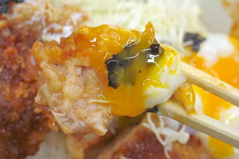 温玉はヤンニョム風から揚げ、豚ロースかつと絡めてもグーですが、牛プルコギとあわせるのが最高にウマウマ！