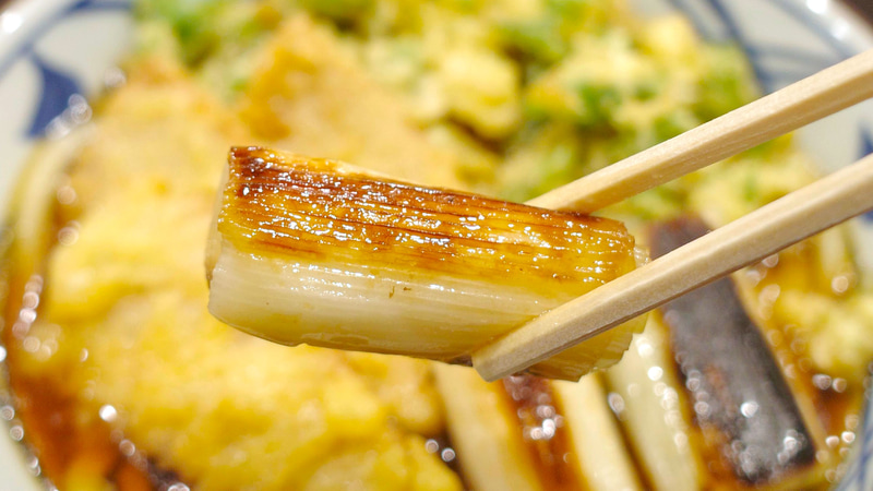 焼きねぎは果物を思わせるほどに甘味がストロング!