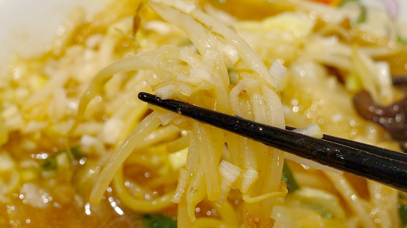 もやしはシャッキリとした歯ざわりがグッド!