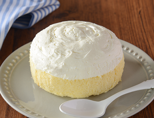 「Uchi Cafe盛りすぎ！プレミアムロールケーキ」(税込214円)