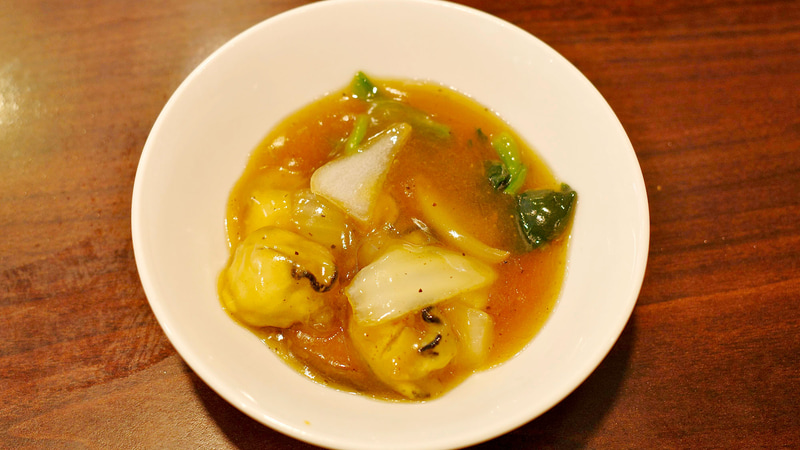 小皿に餡と具を移したら食事開始!