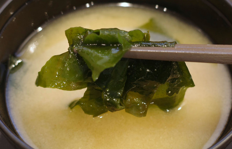 わかめ入りのみそ汁でFINISH!