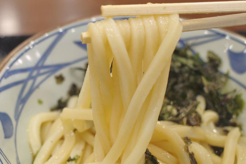 温かいうどんは、冷たいうどんよりもっちり感が高い