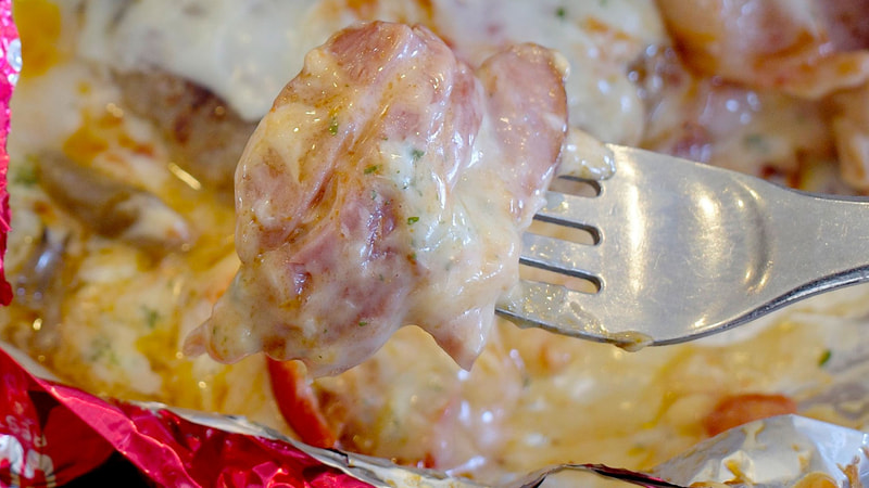 燻製ベーコンは燻したお肉ならではの風味が強強!