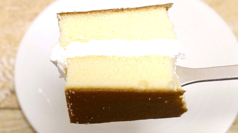 「クリームたっぷりケーキサンド」は、スポンジケーキもホイップクリームも甘美なことにうっとりしつつFINISH!