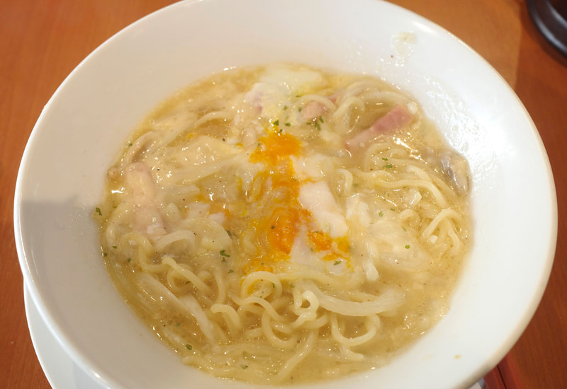 半熟玉子を10秒ほどMIX!