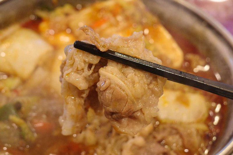 牛肉はオイリーな旨味が強め!