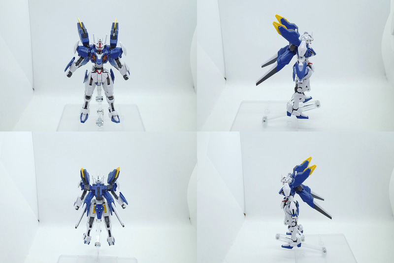 エスカッシャンは追加装甲の如くボディに着装も可!