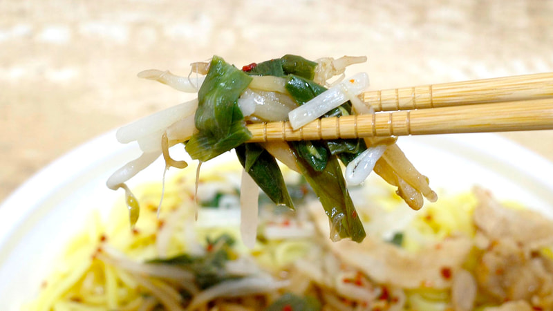 清々しさ満点なもやしとニラは箸休めに最適!