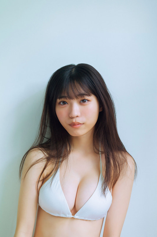 「僕が見たかった青空 金澤亜美ファースト写真集(仮)」(東京ニュース通信社刊)撮影＝細居幸次郎