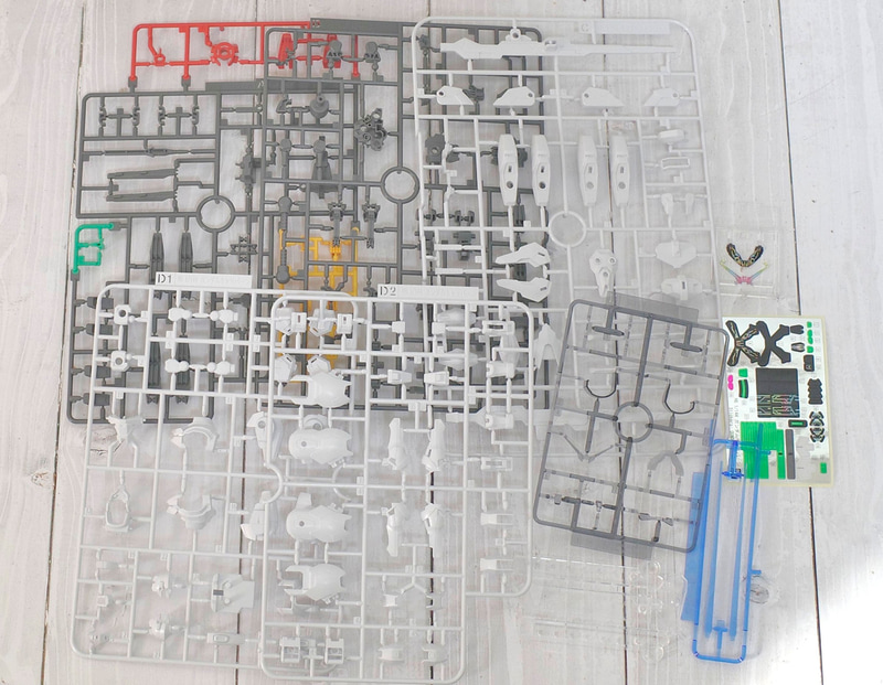 ランナー数は「HG 1/144 ガンダムエアリアル(改修型)」と同じく8枚!