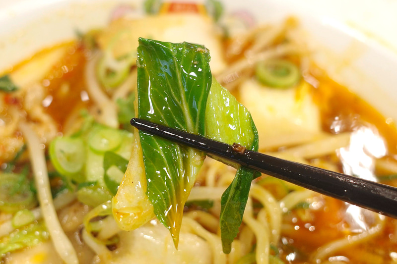 ビター感強めなチンゲン菜は箸休めに最適!