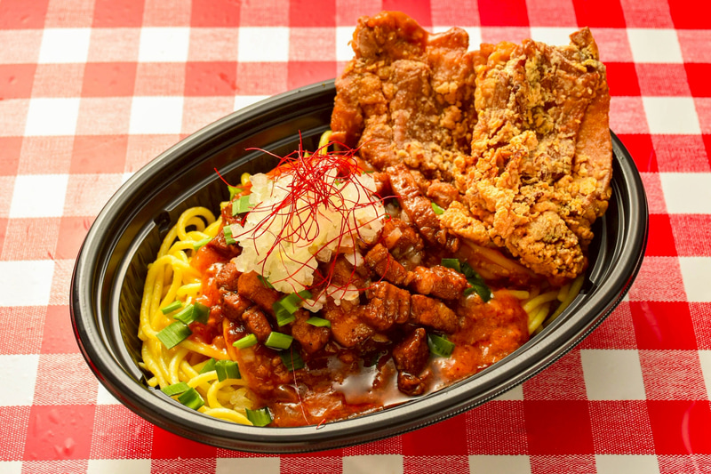 テイクアウト(容器代+100円)でも楽しめます