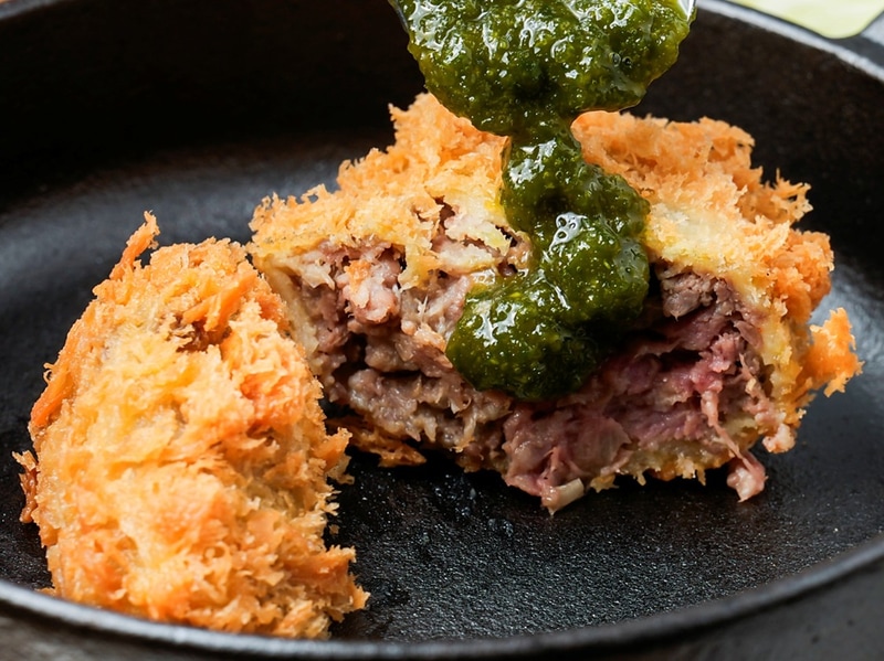 青唐辛子のすっきりとした辛みが和牛との相性抜群とのこと