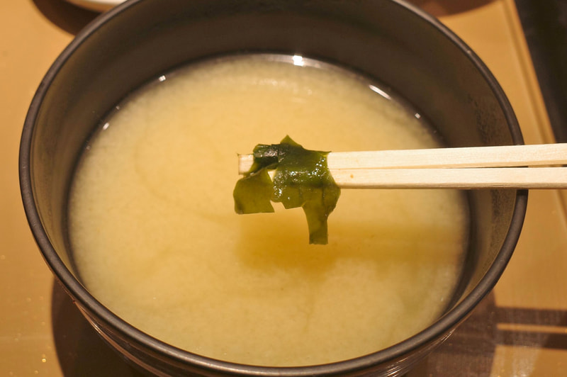 わかめ入りのみそ汁でFINISH!