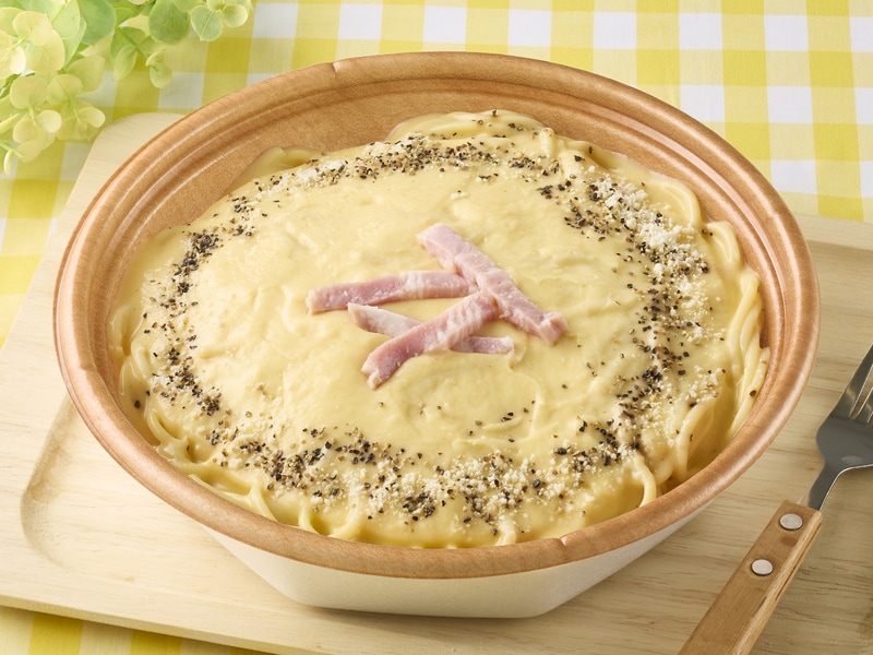 「大盛 たまごのコク!カルボナーラ」麺&ソース50%増量 イメージ