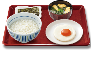 【一例】「目玉焼き朝食」320円(税込)がクーポン利用で270円(税込)